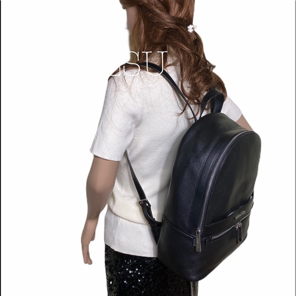 Michael Kors Kenly LG Leather Backpack Black - Picture 2 of 10